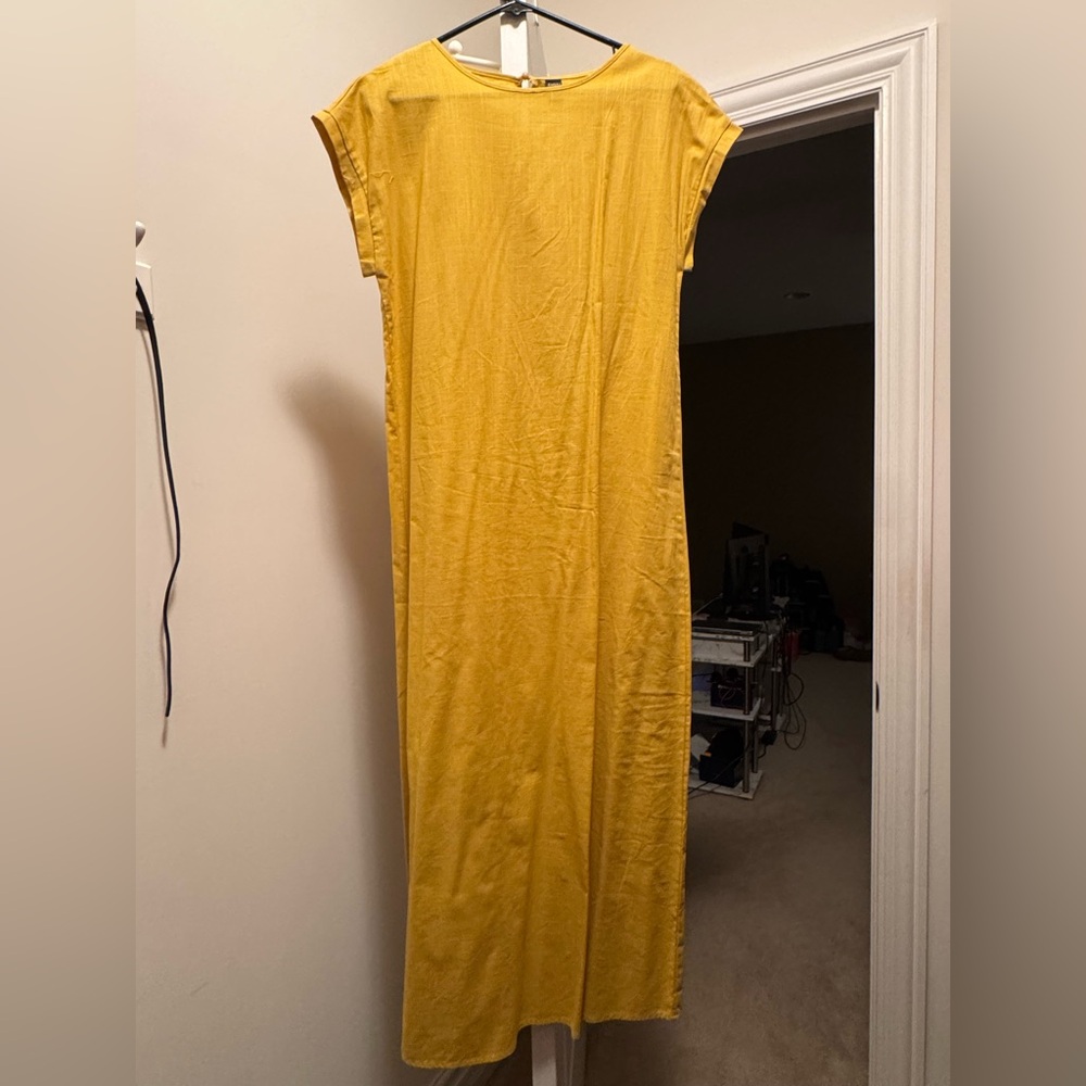 Yellow cap sleeve maxi Dress